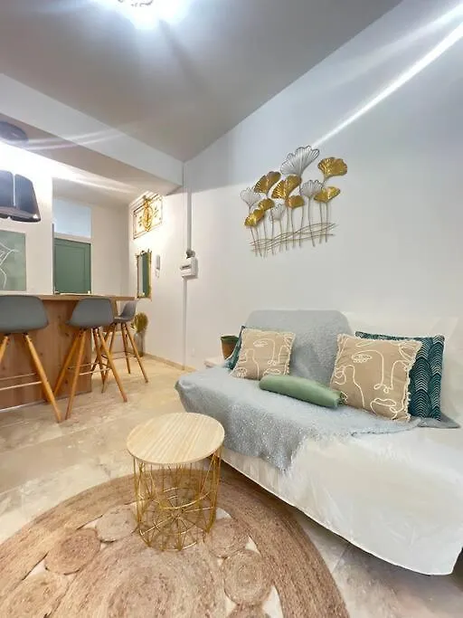 Appart 1 Chambre Intra-Muros Avec Jardin Avignon France