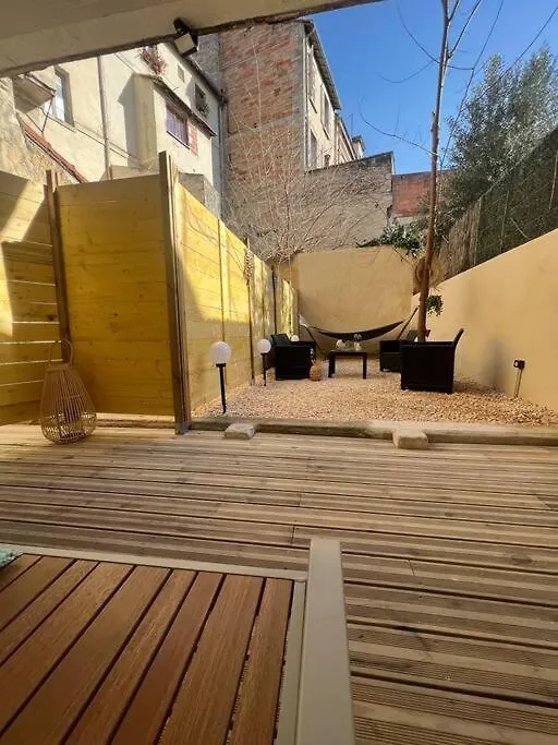 Appart 1 Chambre Intra-Muros Avec Jardin Avignon