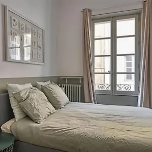 Appartement Au Coeur D'avignon - 2 Mins Du Palais - Terrasse Isolee, Avignon